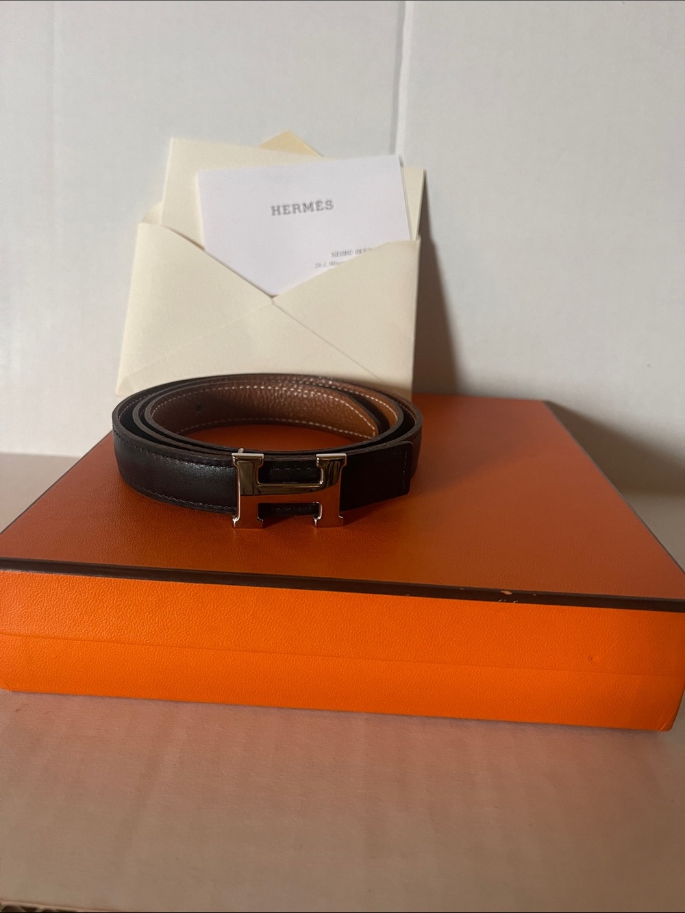 Hermes Women’s Reversible Black/Tan H Buckle Belt, SIZE 75